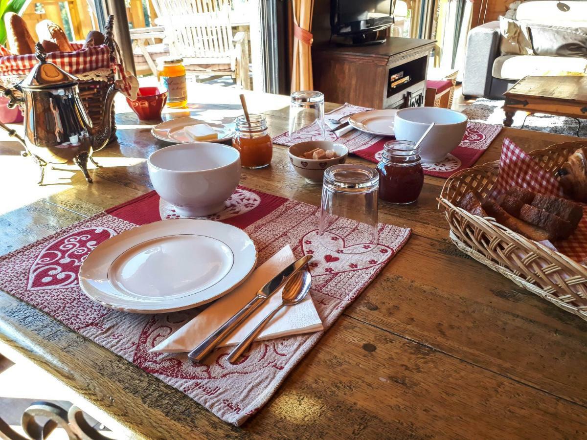 Bed and Breakfast Chalet de Barraou à Binos Extérieur photo